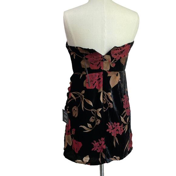 Lulus Evening In Love Black Floral Print Velvet Strapless Mini Dress NWT Sz M - Picture 3 of 11